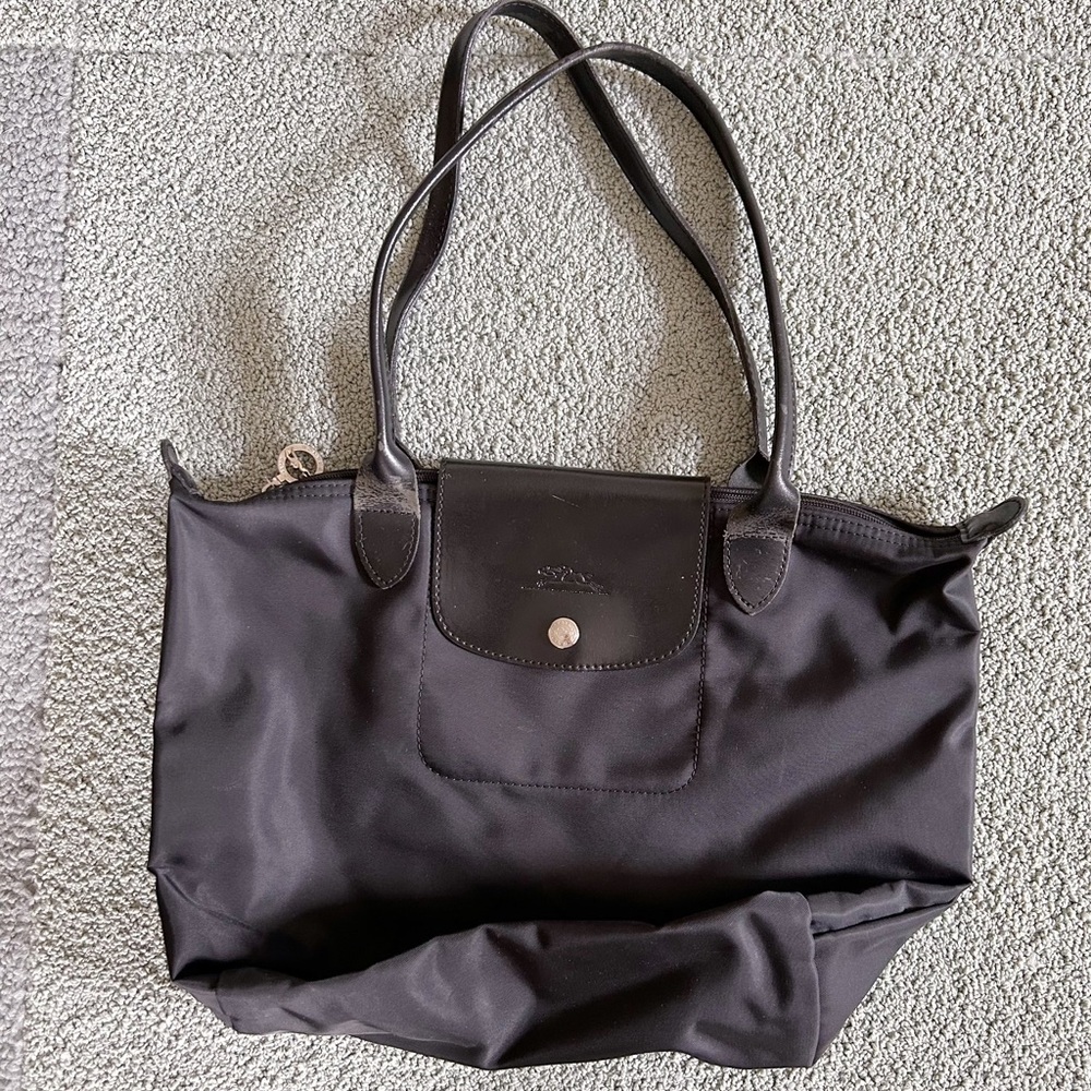 Longchamp Le Pliage Medium Nylon Shoulder Bag